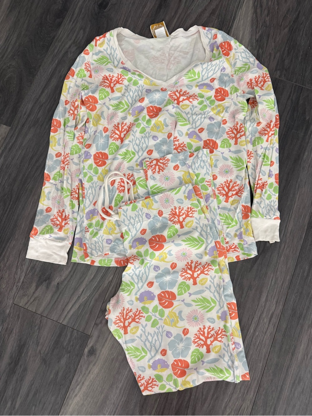The Beaufort Bonnet Company White Floral & Coral Print Girls Pajama Set